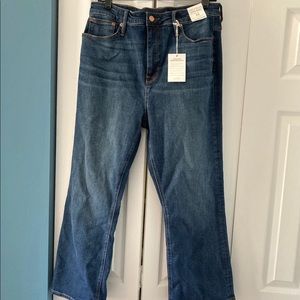 J.Crew Curvy Demi-Boot Crop Jean in Vista Wash